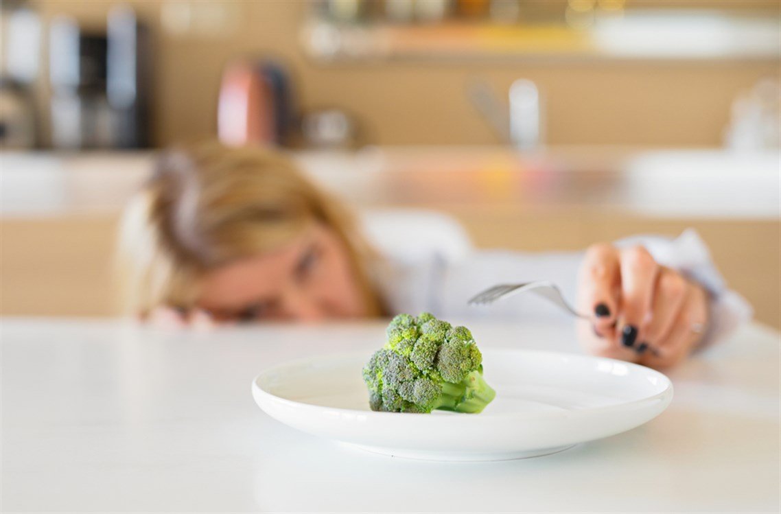 الدكتور محمد الحربي يفسر لماذا يعود الوزن بعد الرجيم القاسي فهم الأسباب وطرق منع استعادة الوزن